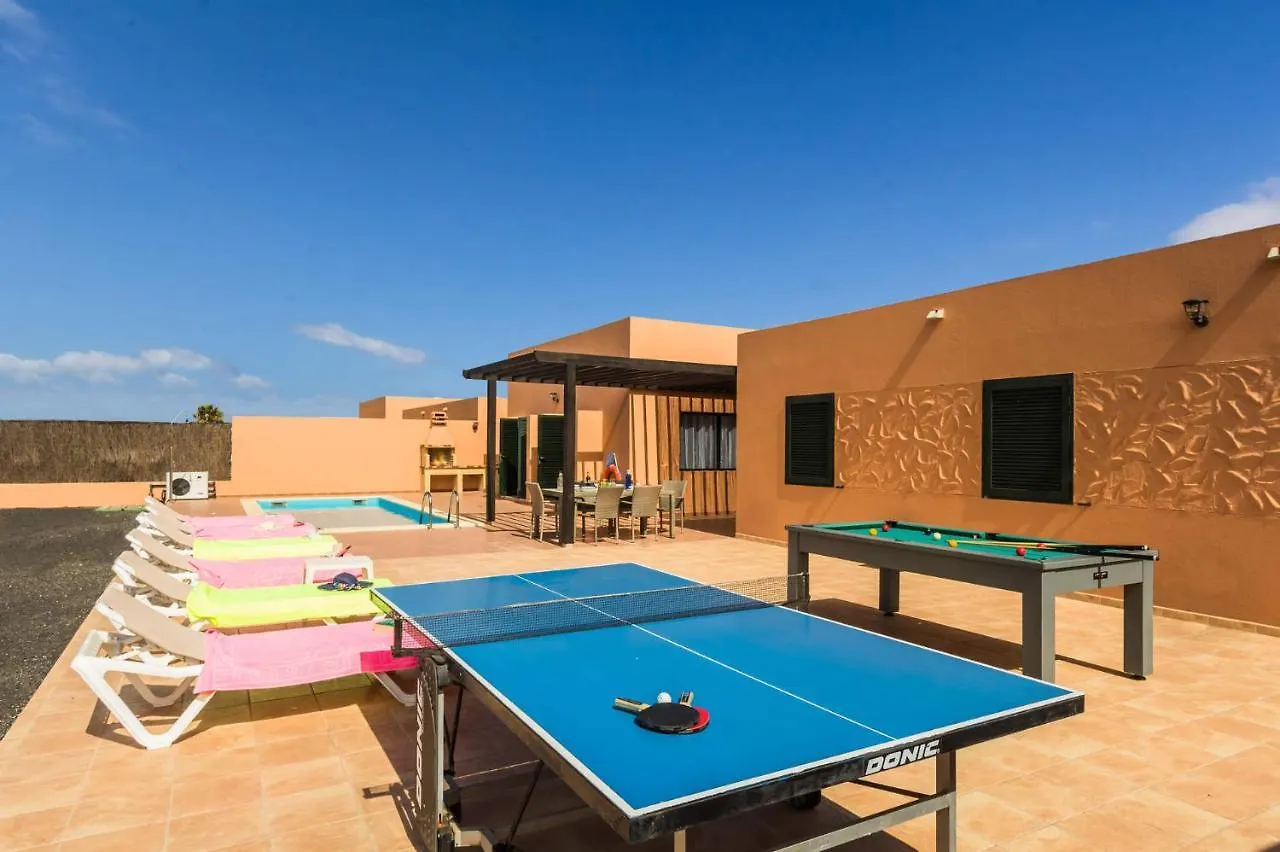 Villa Palm View By Villa Plus Corralejo Spain